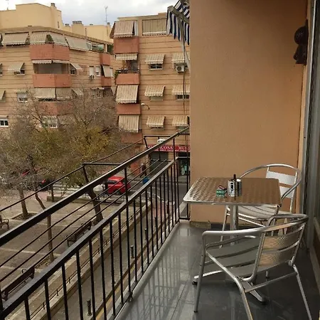 With 3 Bedrooms In With Wonderful City View Balcony And Wifi 4 Km From The Beach Appartement